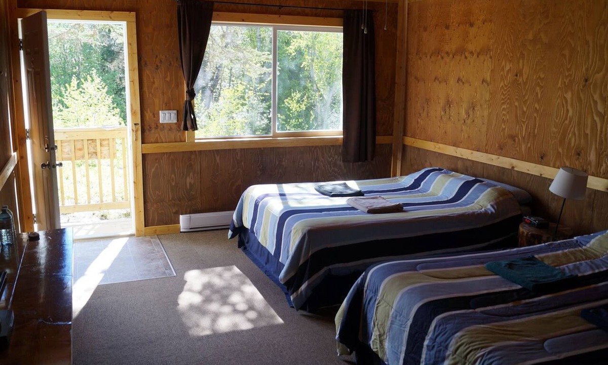 Golden Other | Mountain View Cabins