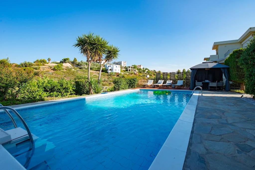 Chalcis Villa | Muses Chalkida κατοικία με πισίνα