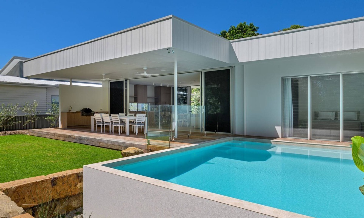Rainbow Beach House | Navy'S By The Beach - Rainbow Shores