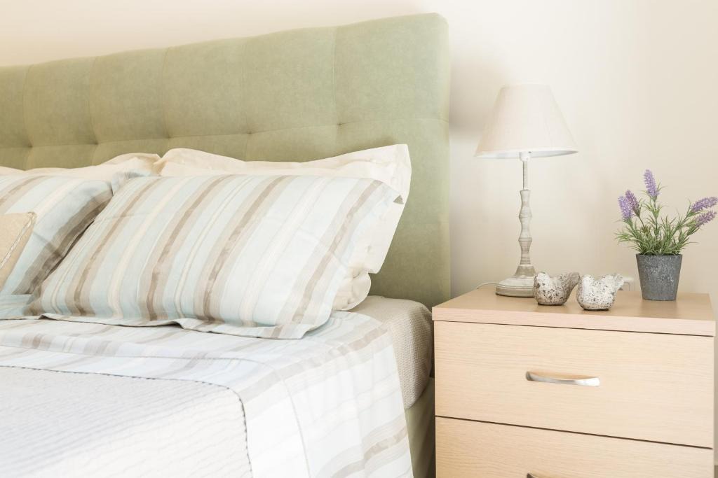 Saronida Apartment | New stylish apartment with Sea View
