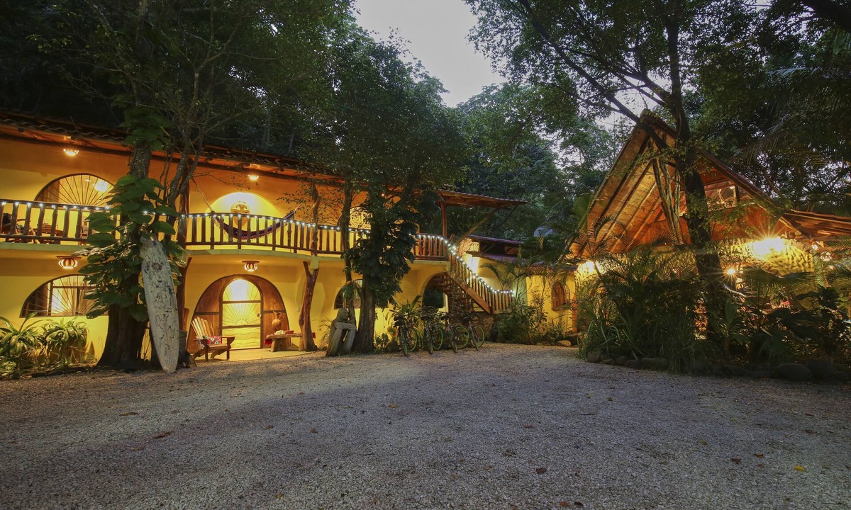 Nosara Bed & Breakfast | Nosara Sunrise Bed and Breakfast, Coral Room