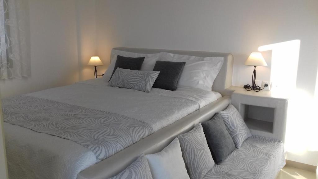 Schinoussa Town House | Notos Studios