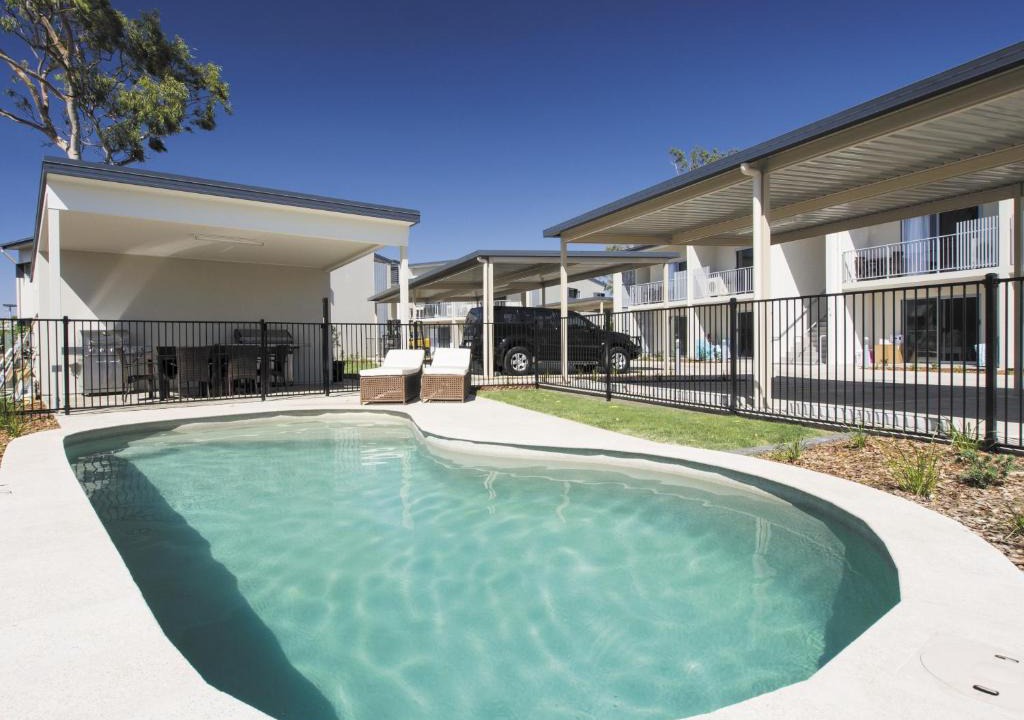 Middlemount Apartment | Oaks Middlemount Suites
