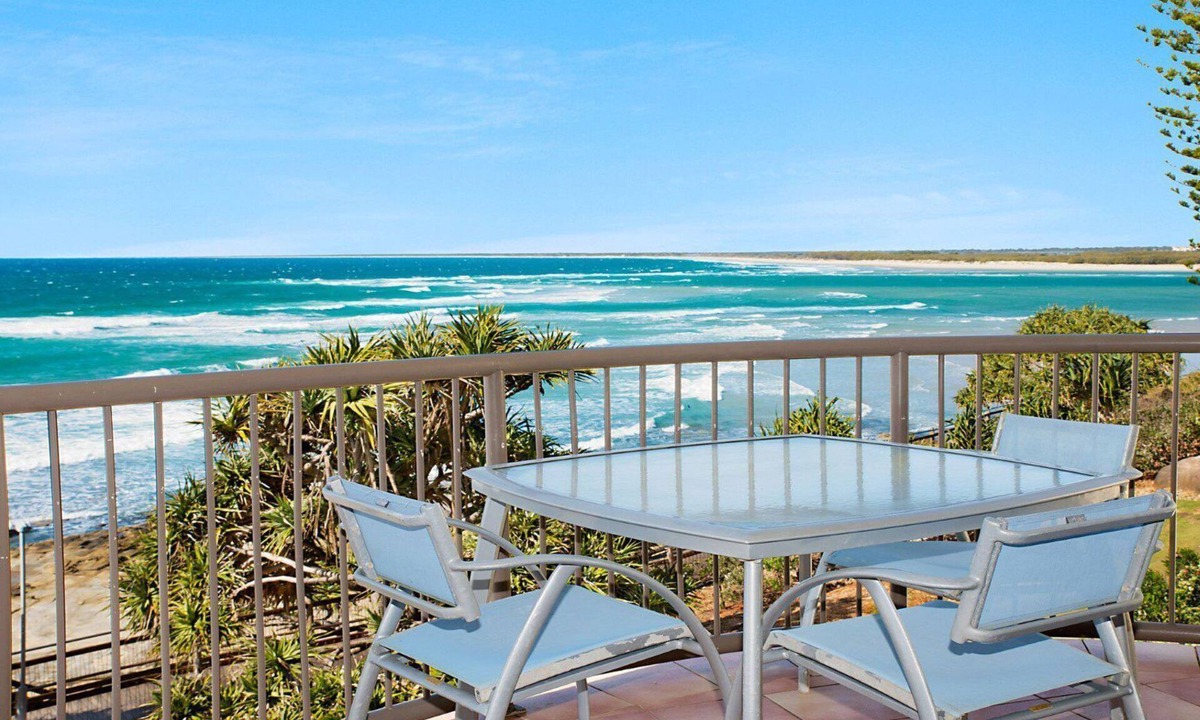 Kings Beach Apartment | Pandanus Shores Unit 9 Kings Beach QLD
