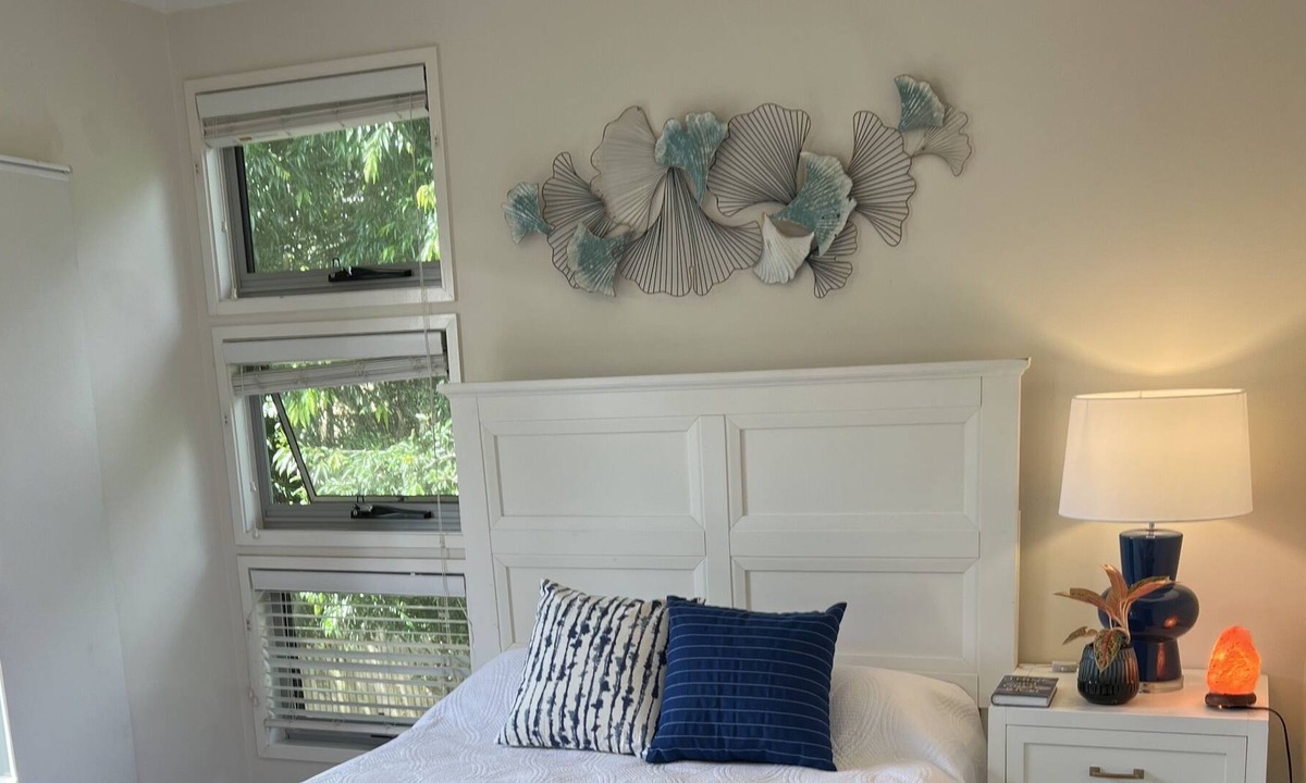 Milton House | Peace and privacy modern quiet street. Two bedroom townhouse sleeps 4 to 6