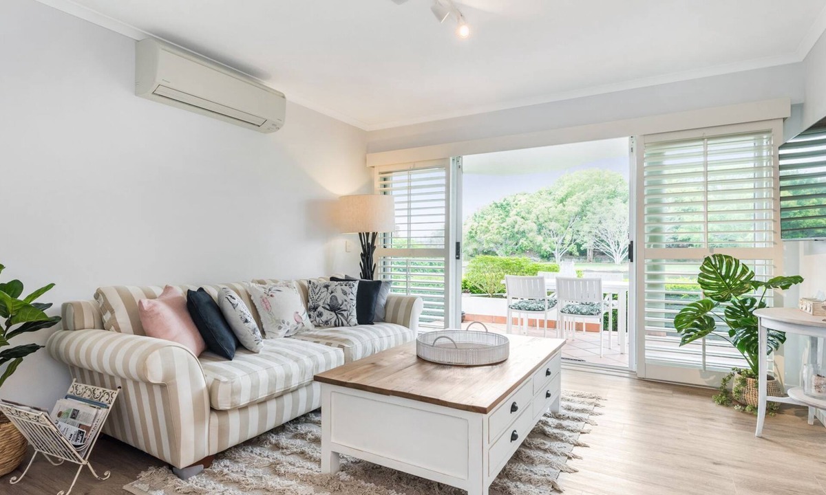 Noosaville Apartment | PEACEFUL PRIVATE WATERFRONT APARTMENT