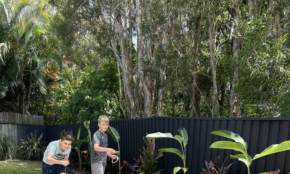 Mudjimba House | Pet-friendly and Beachside in Mudjimba