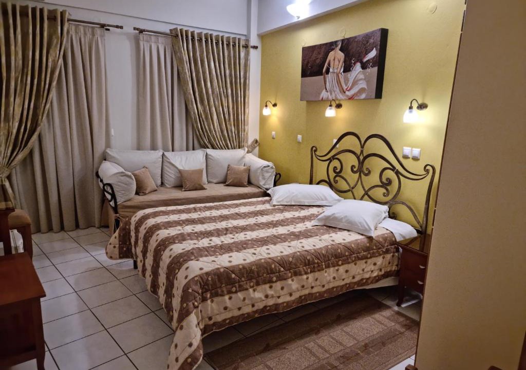 Delfoi Hotel | Pitho