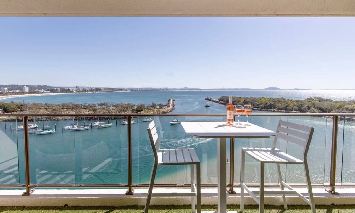Buddina Apartment | Point Break - Sea & River Views, Nature & Relax