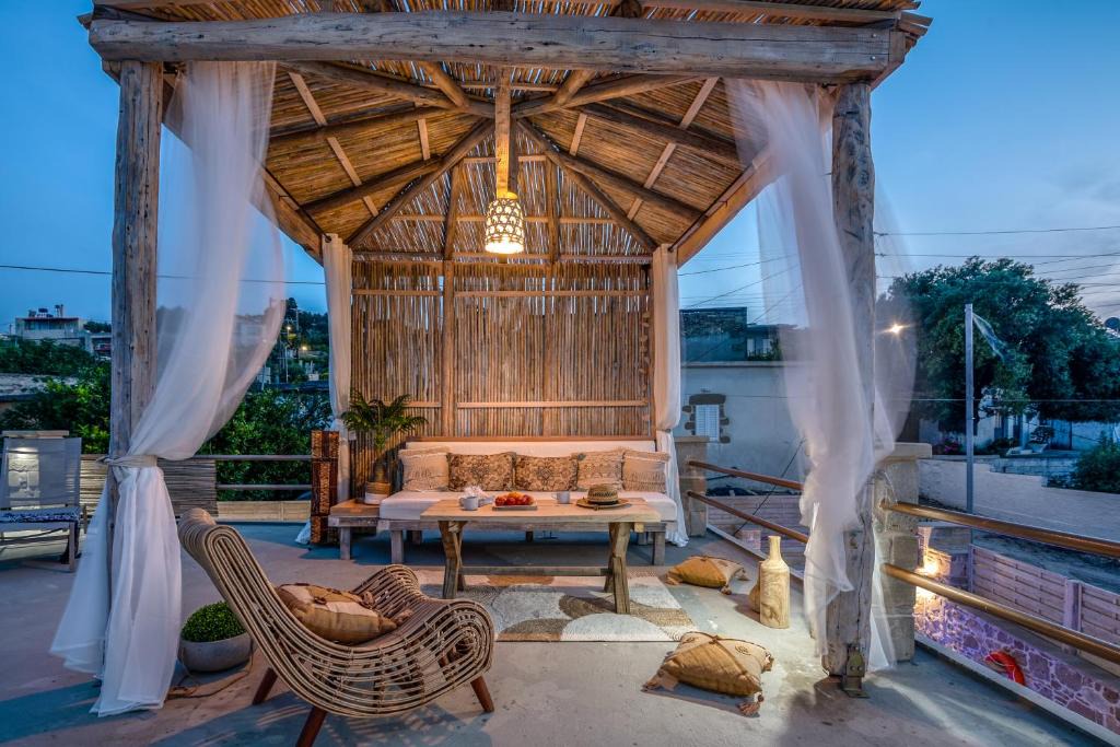 Koukounara Villa | Pool Villa Michail, in Kissamos!