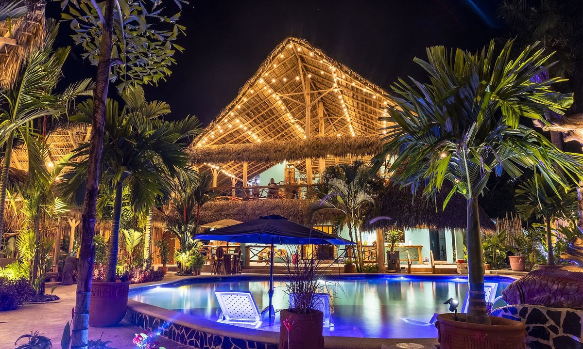 Esterillos House | Private beach house paradise w/private pool bar and game area.