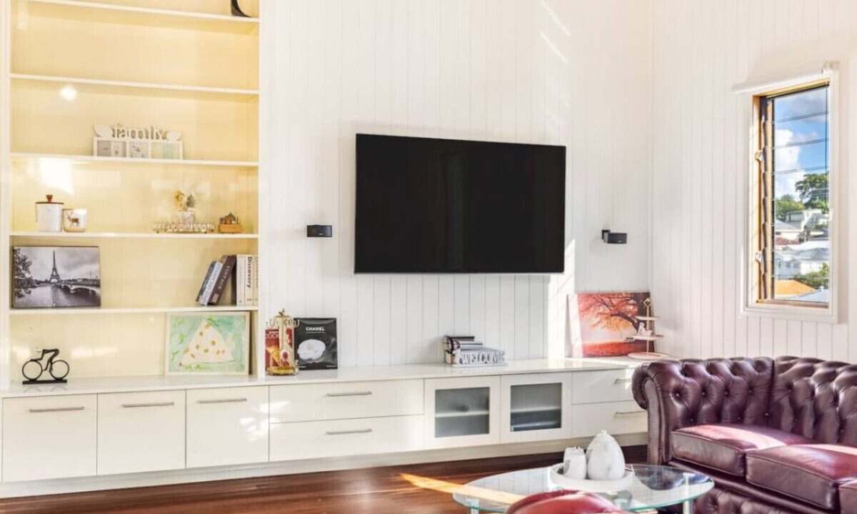 Coorparoo House | Queenslander w/large and comfy Patio/family Home