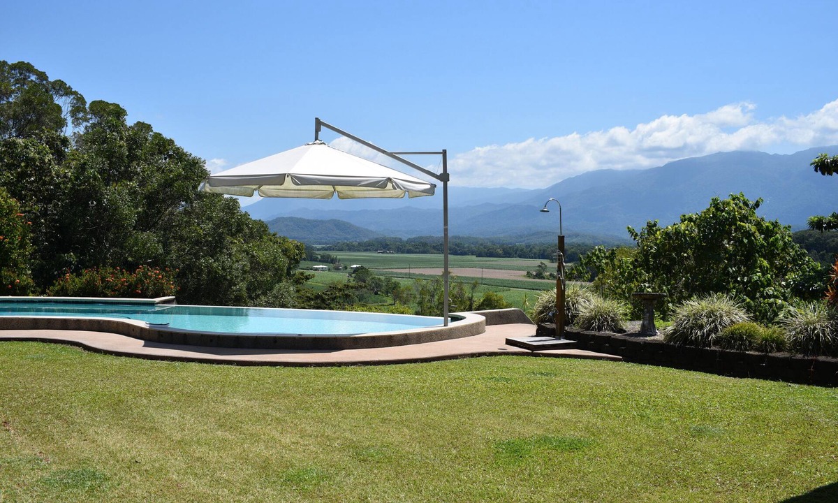 Bamboo House | Rainforest views 3 bed, 2 bath. Whole of house or per room B&B accommodation.