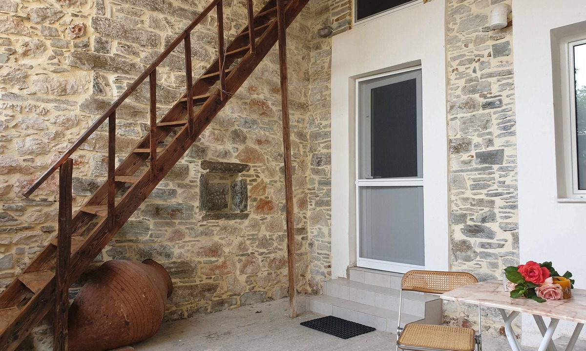 Aliverion House | Renovated traditional stone house in Evia, Greece