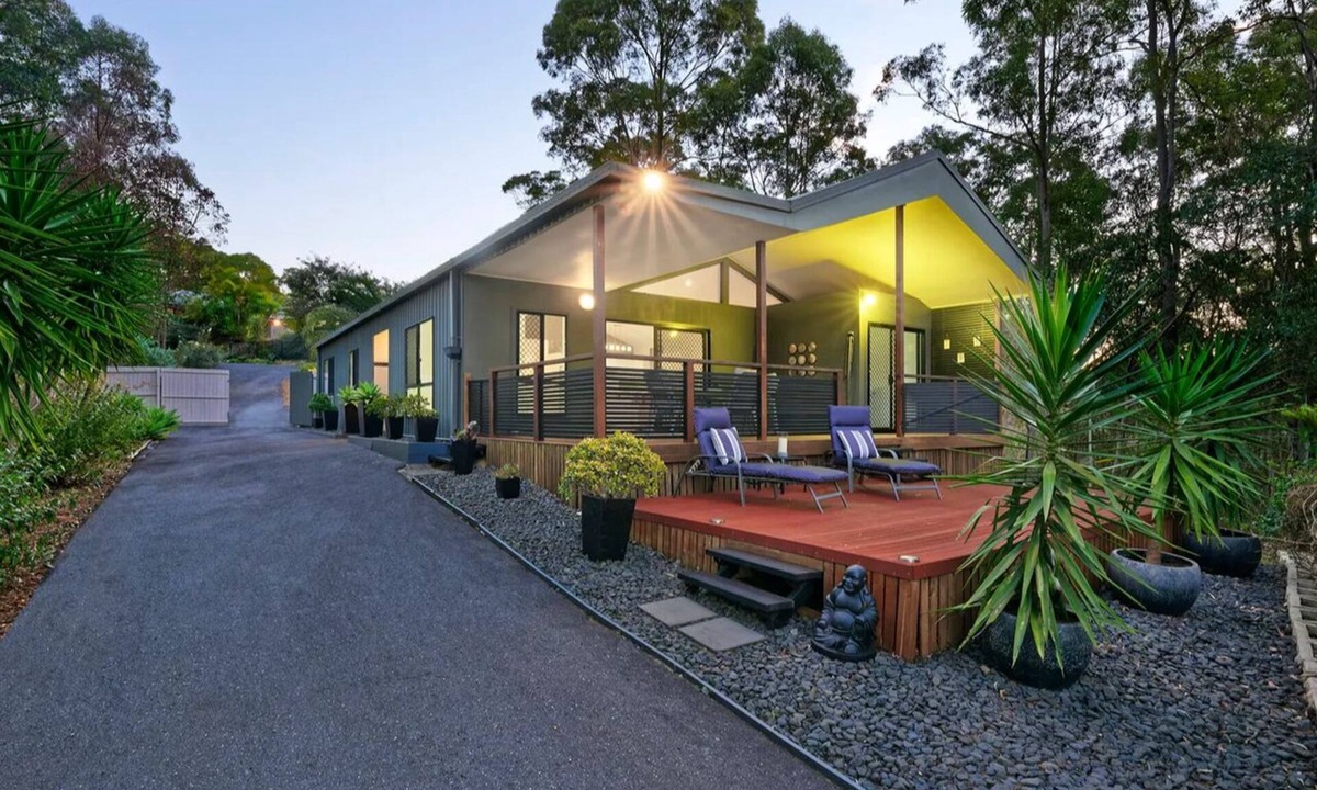 Cashmere House | Rest & Relax at The Secret Garden Getaway