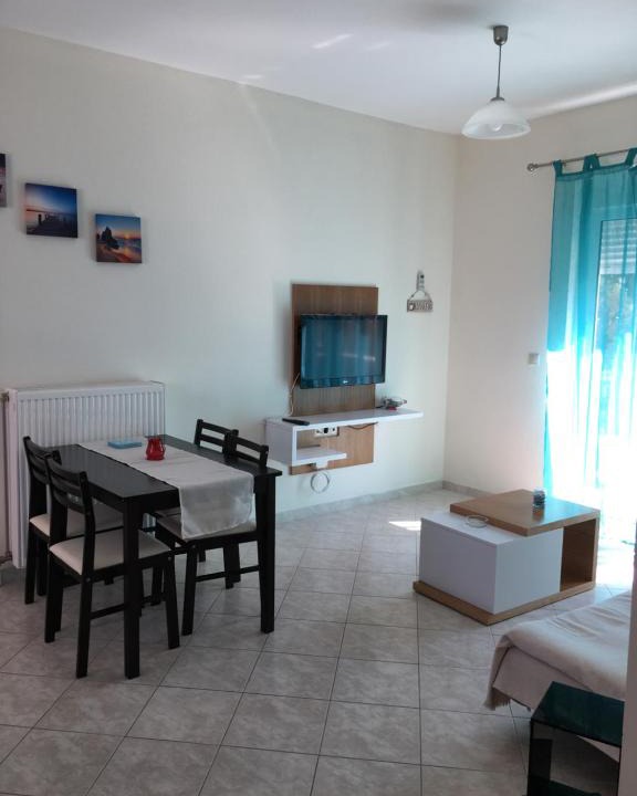 Petaloudes Apartment | Retas apartment