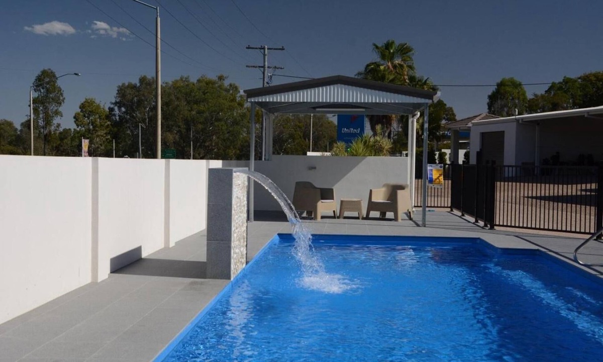 Allenstown Hotel | Rocky Gardens Motor Inn