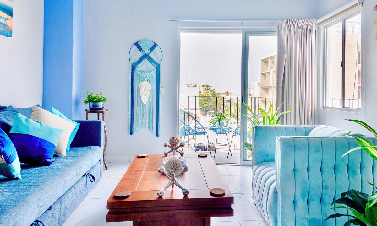 Alta Vista Condo | Romantic Zone newly renovated, one bedroom view condo with roof top breakfast