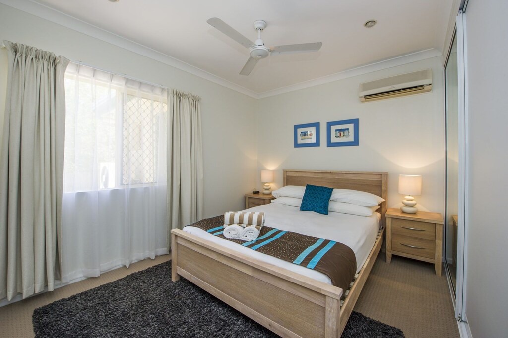 Horseshoe Bay Apartment | Sails on Horseshoe Apartment 9