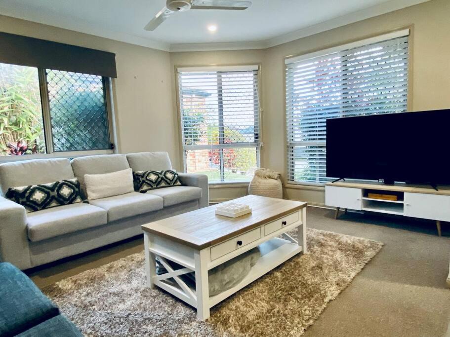 Sandstone Point House | Sandstone Point Holiday Home