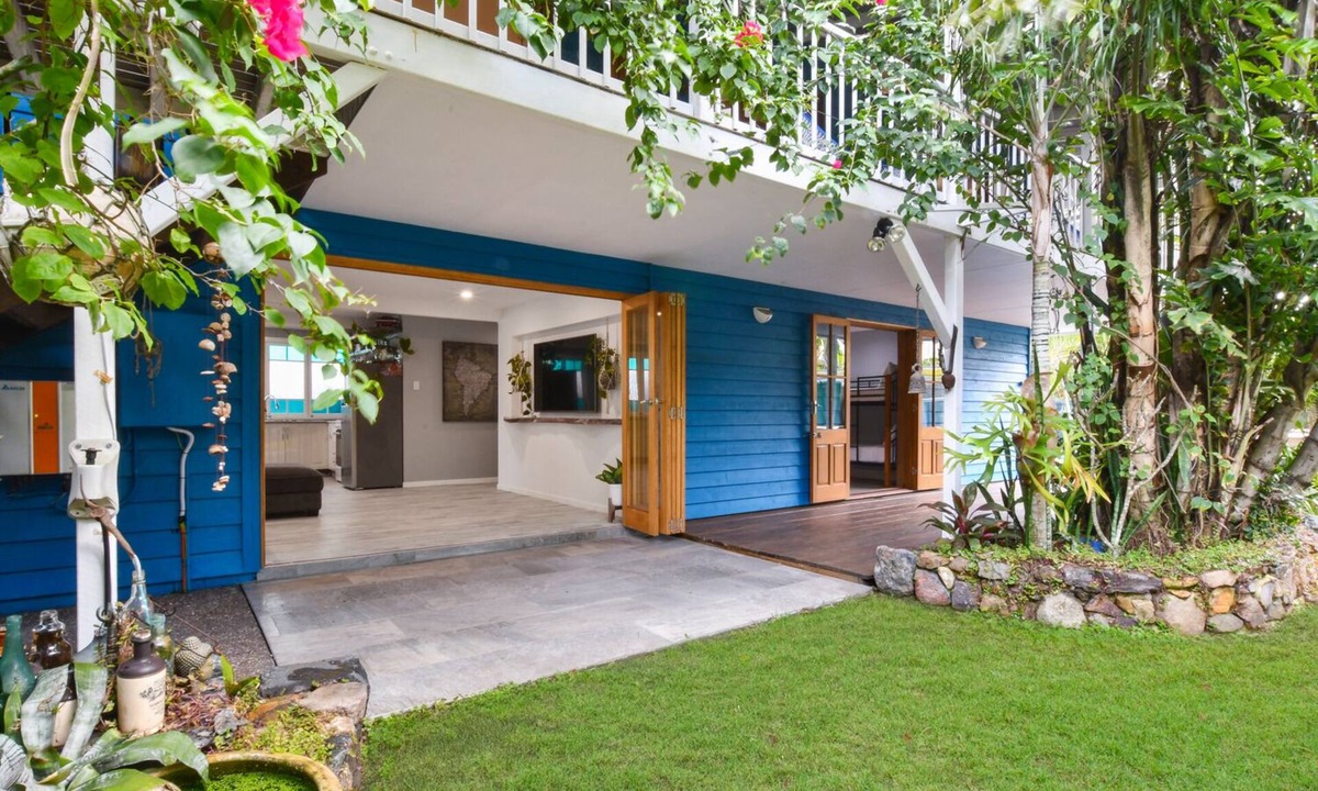 Marcoola House | Sandy Toes and Salty Kisses - Sunshine Coast
