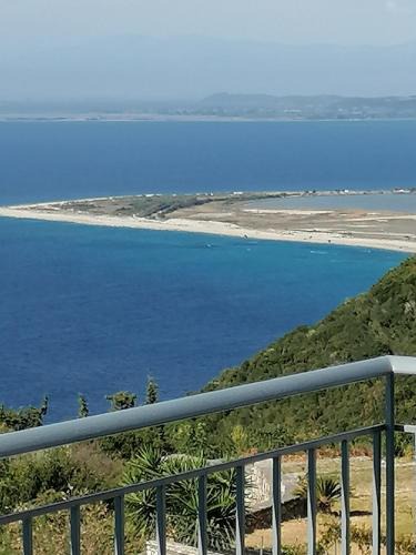 Kavallos Apartment | Sea view apartments