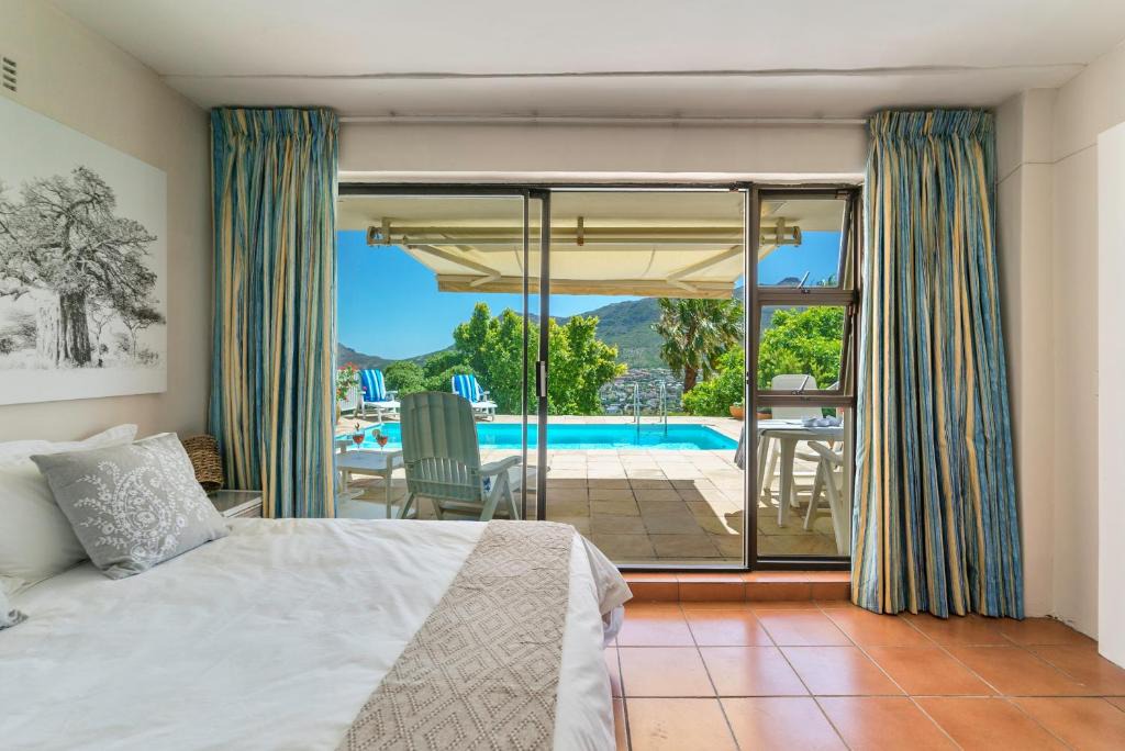 Hout Bay House | Sea View Guest House