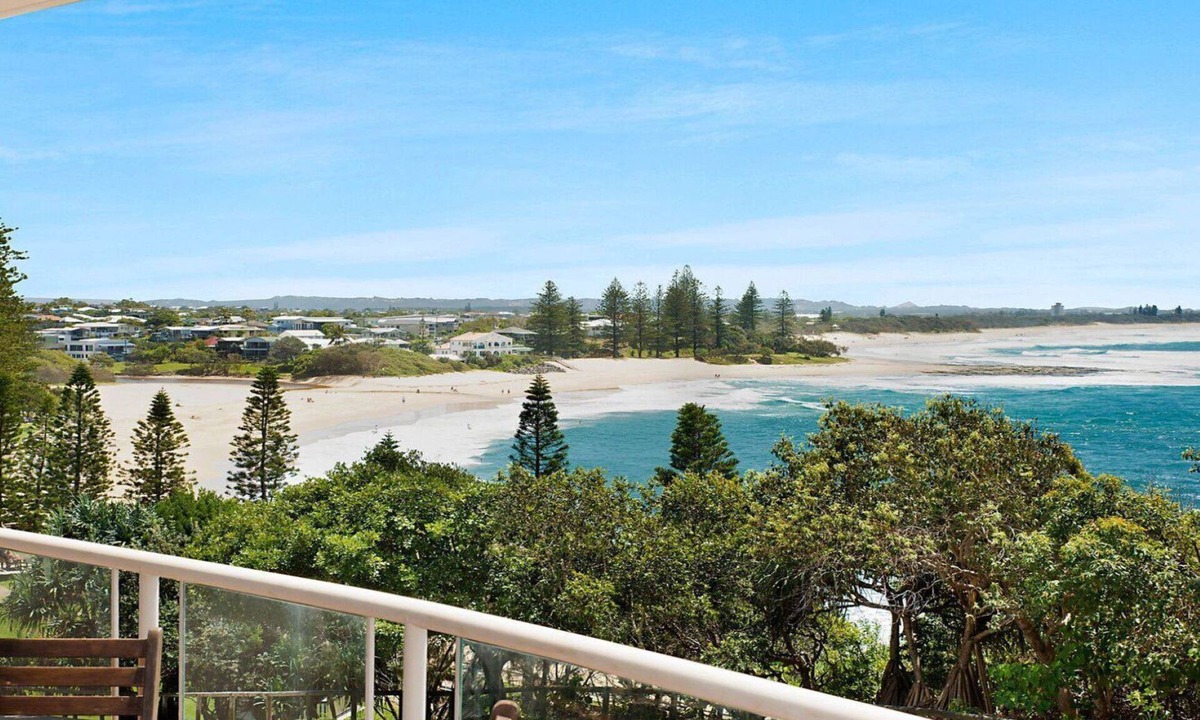 Moffat Beach Apartment | Seacrest Unit 3 Moffat Beach QLD