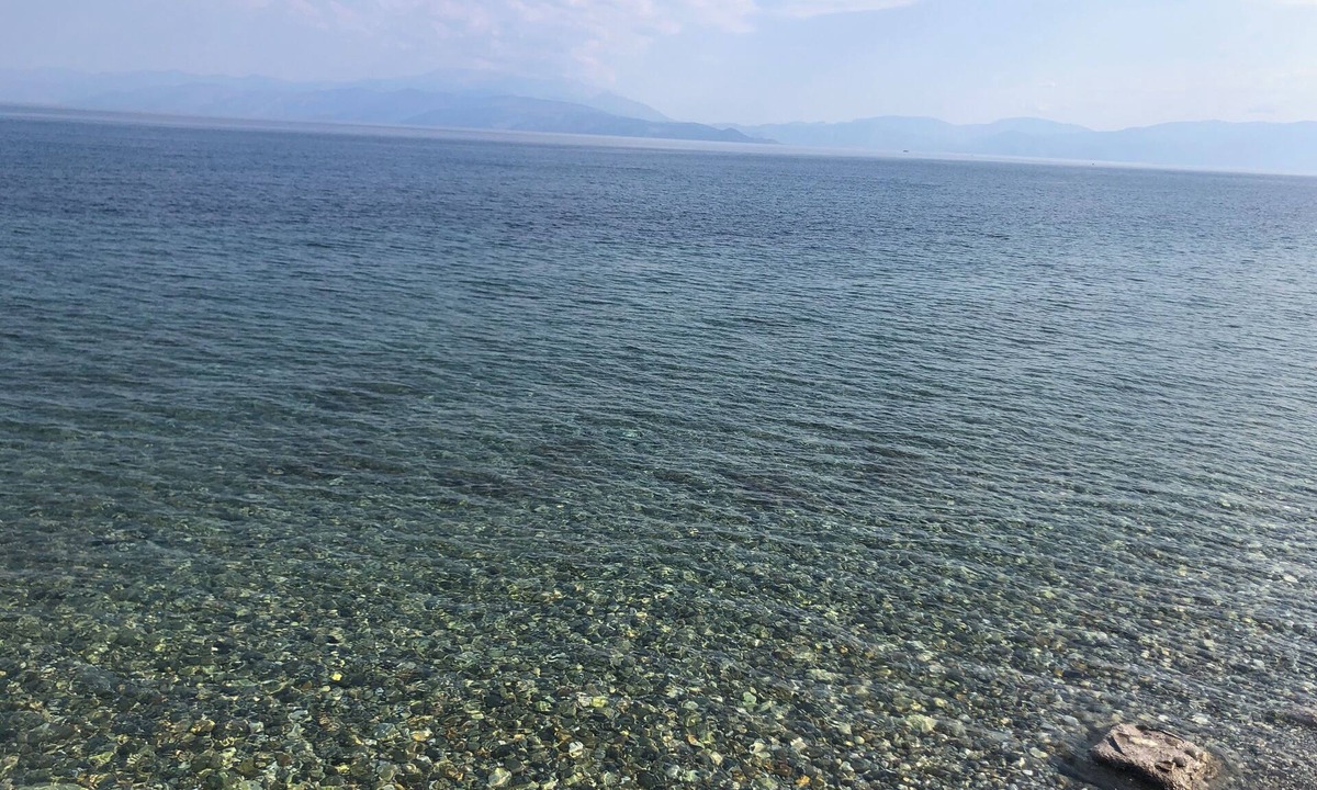 Derveni Apartment | Seafront apartment with swimming pool. Breathtaking views!