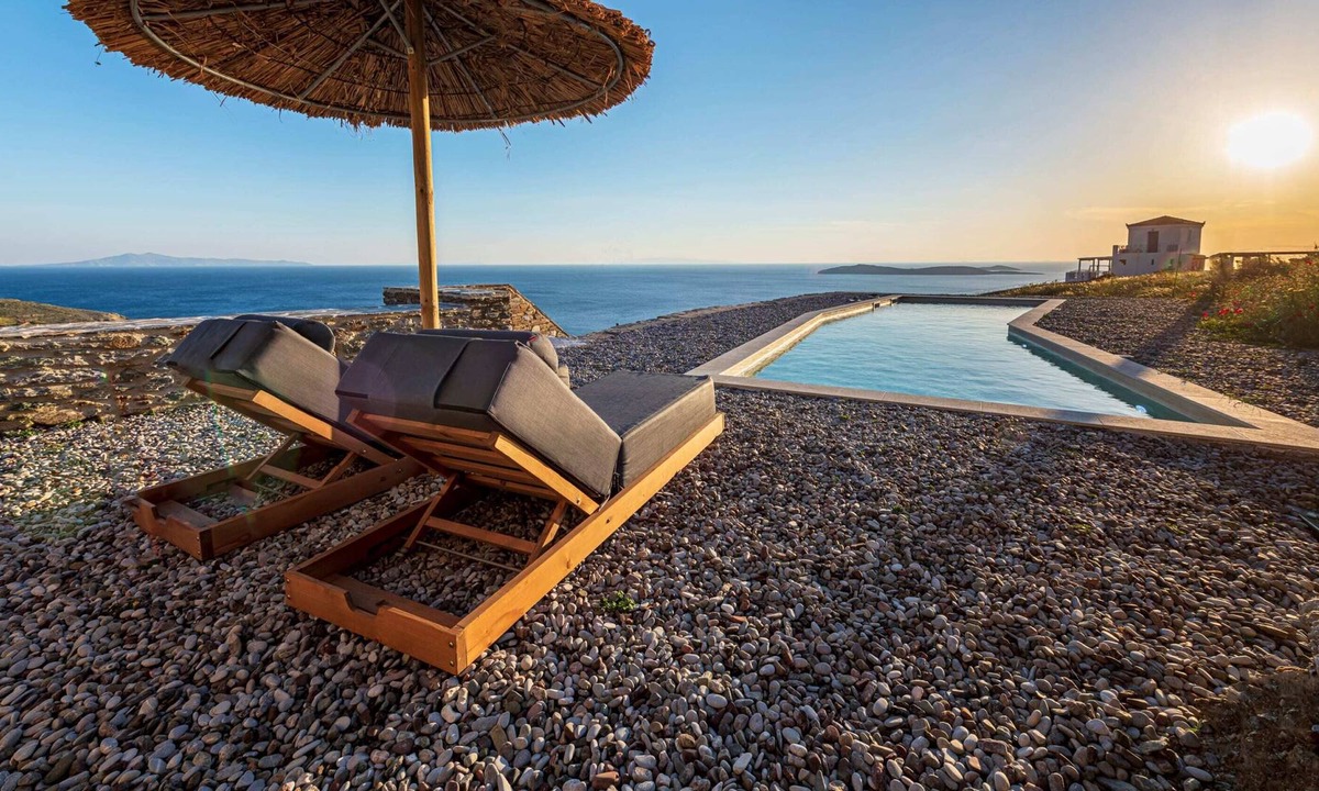 Batsi Villa | Seafront Paradise Gem - Philippa's Getaway