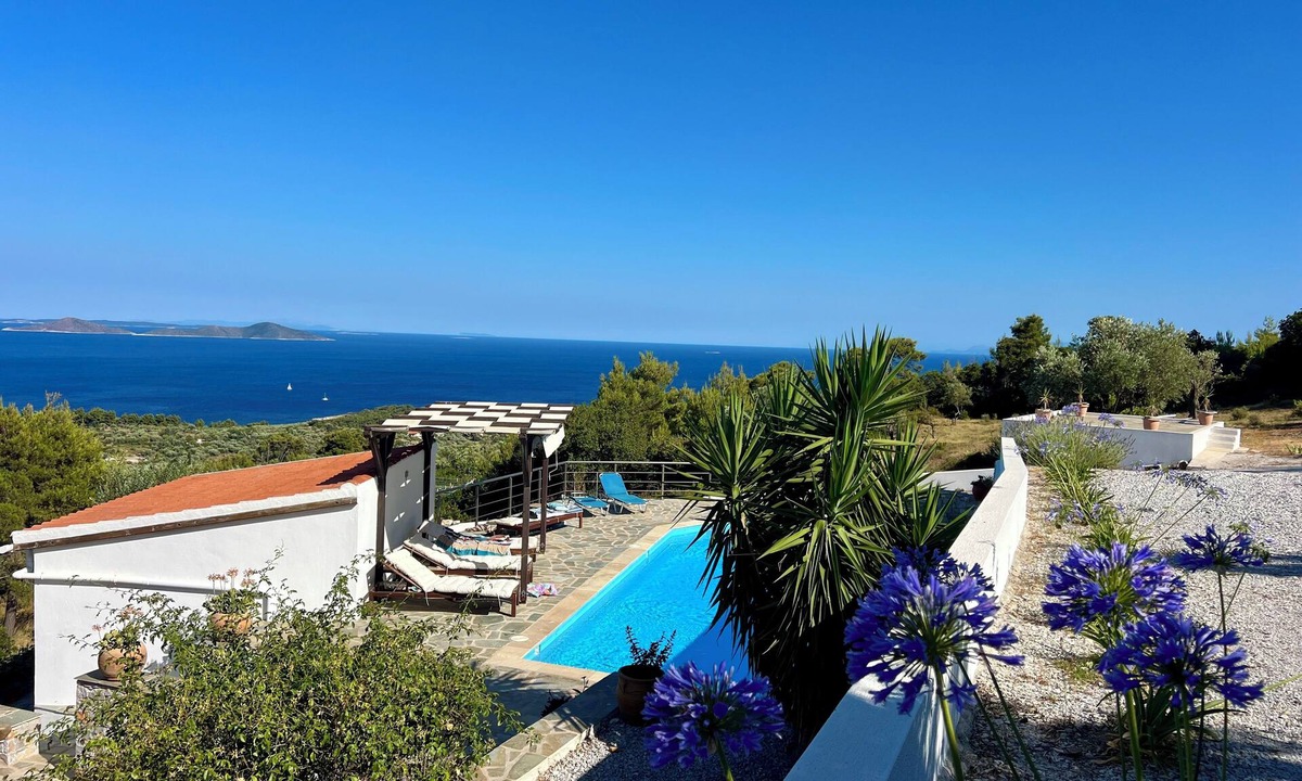 Alonissos Villa | Seclusion & privacy in Alonissos 3BR Luxury Pool Villa with dream view