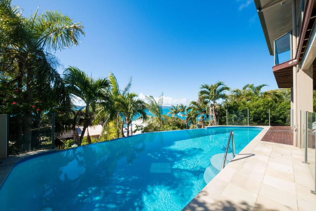 Shute Harbour House | Shutehaven Villa