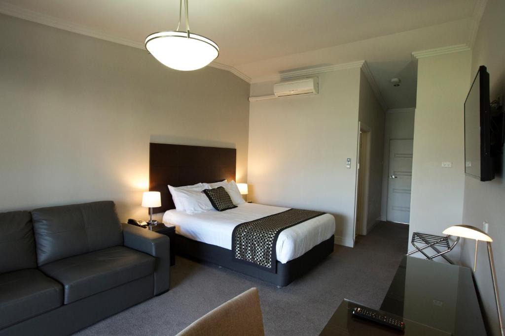 Shepparton South Hotel | Southgate