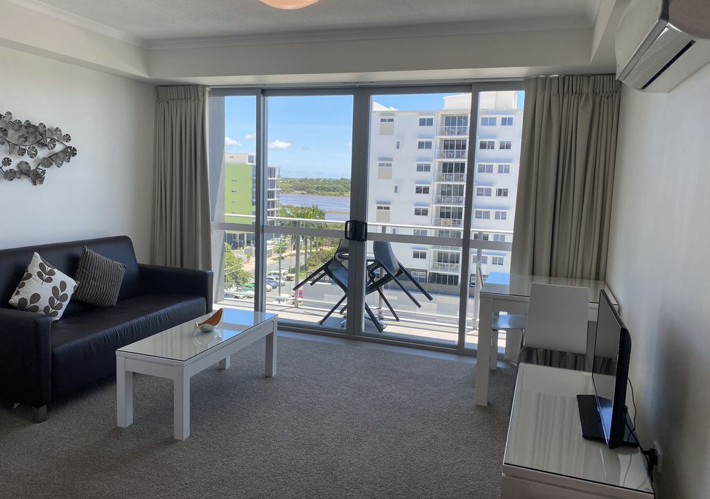 Mackay Apartment | Spectacular 1 Bed Apt in the Heart of Mackay