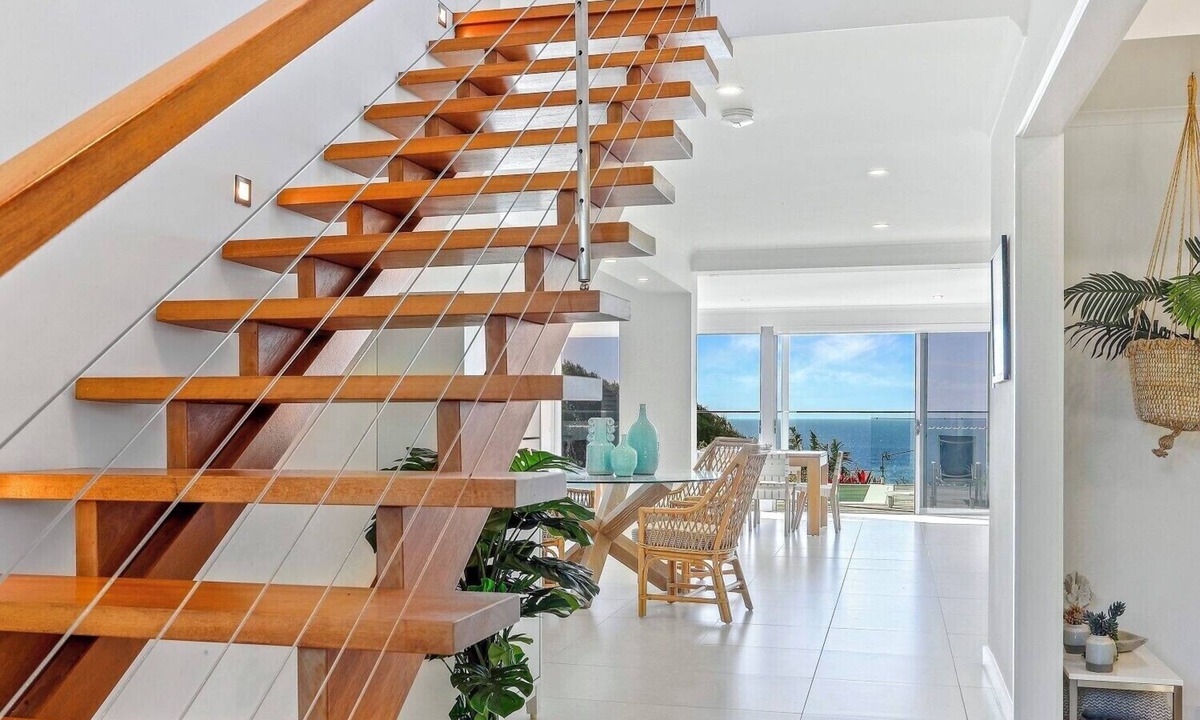 Sunrise Beach House | Spectacular Beachside Living, Sunrise Beach