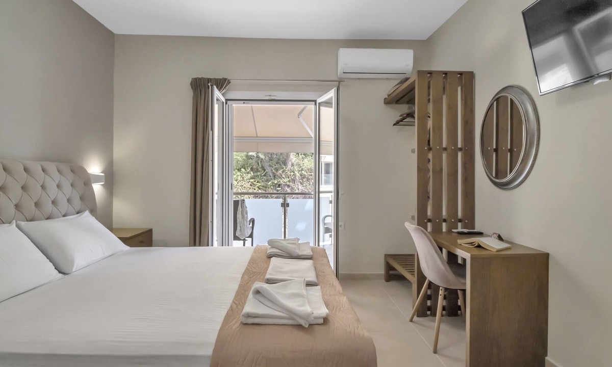 Perigiali Apartment | Studio Apartment 'K and A 2' with Balcony, Wi-Fi and Air Conditioning
