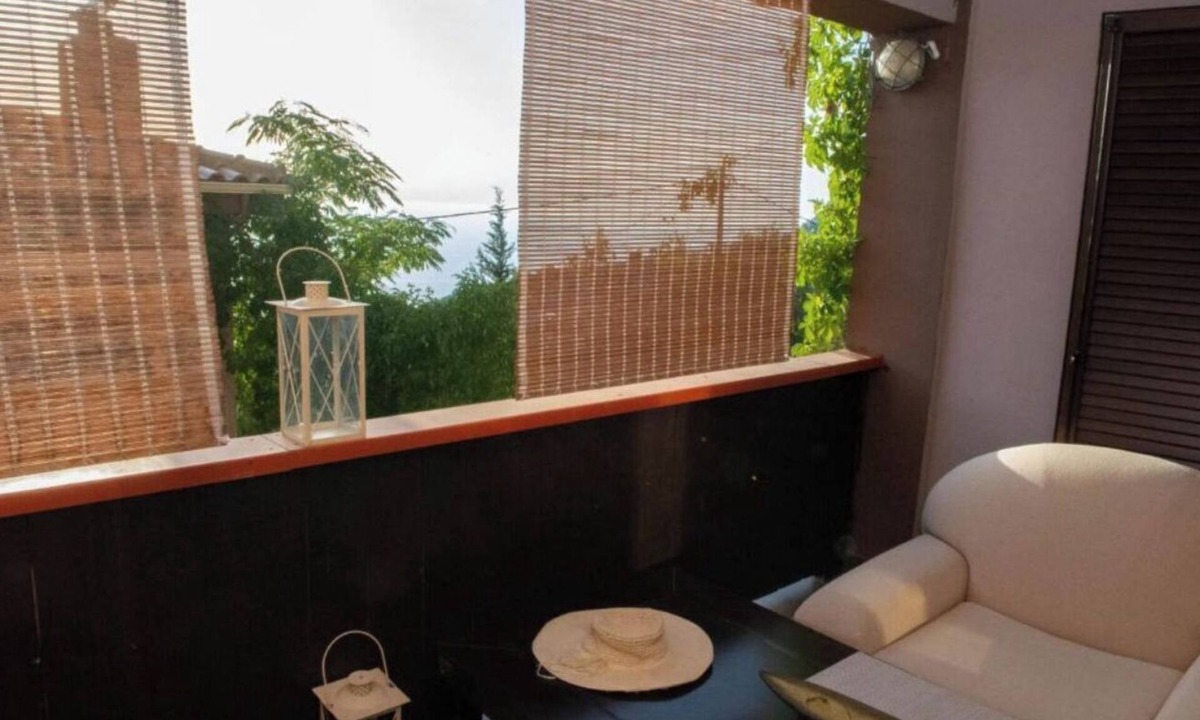 Lefkas Apartment | Studio Apartment 'Tajo Suite' with Sea View, Wi-Fi and Air Conditioning