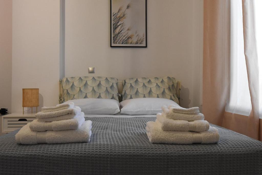Tolo Apartment | Studio Dionysia