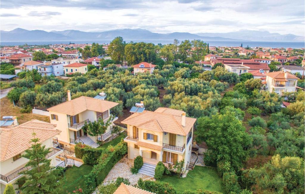 Diakofto House | Stunning home in Diakopto with 4 Bedrooms and WiFi