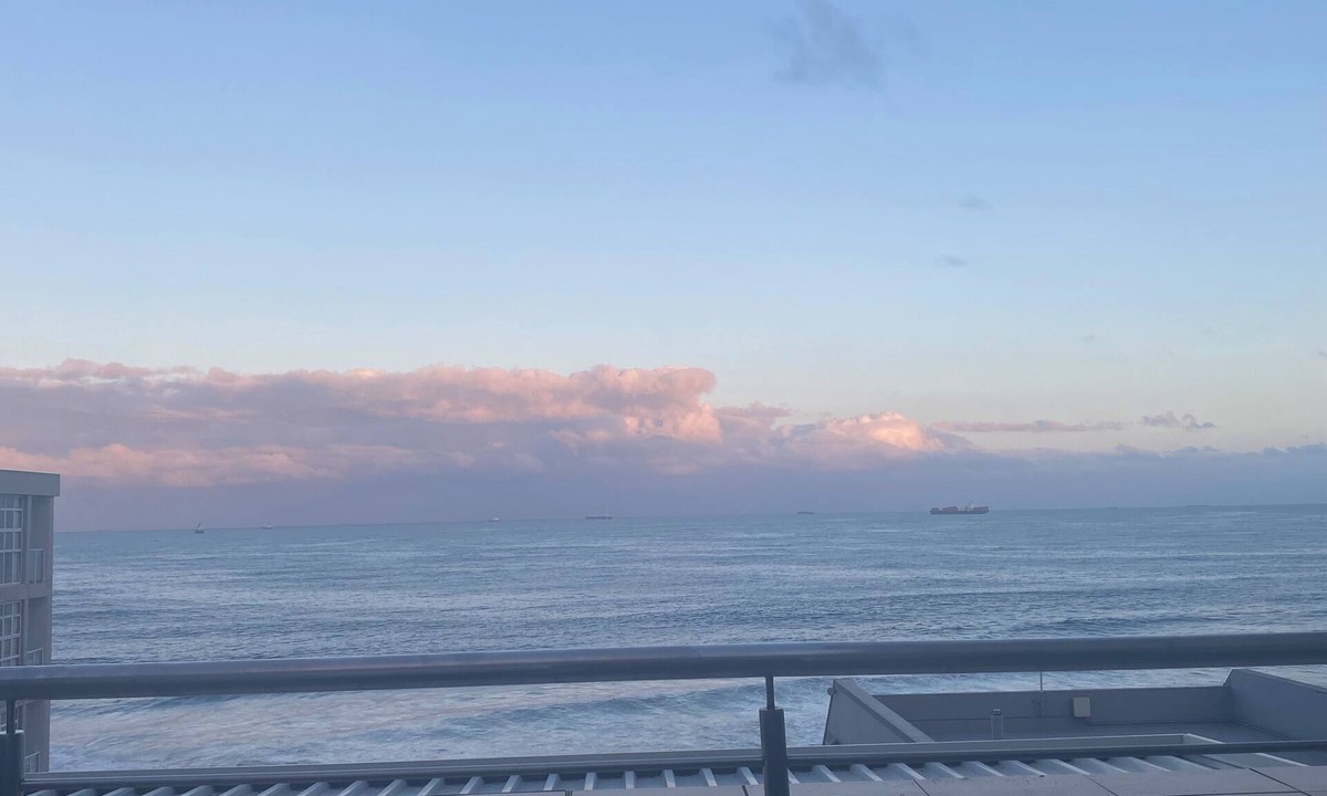 Bluff Apartment | Stunning Sea View 3BR Beach Apartment Perna Perna North Coast KZN