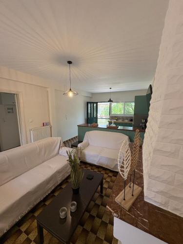 Nea Makri House | Sunbeam house