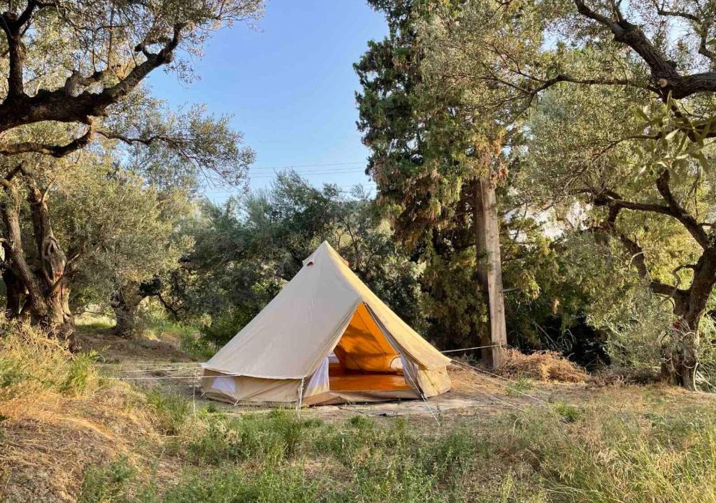 Ligia Other | Tent by the sea, private toilet and kitchenette