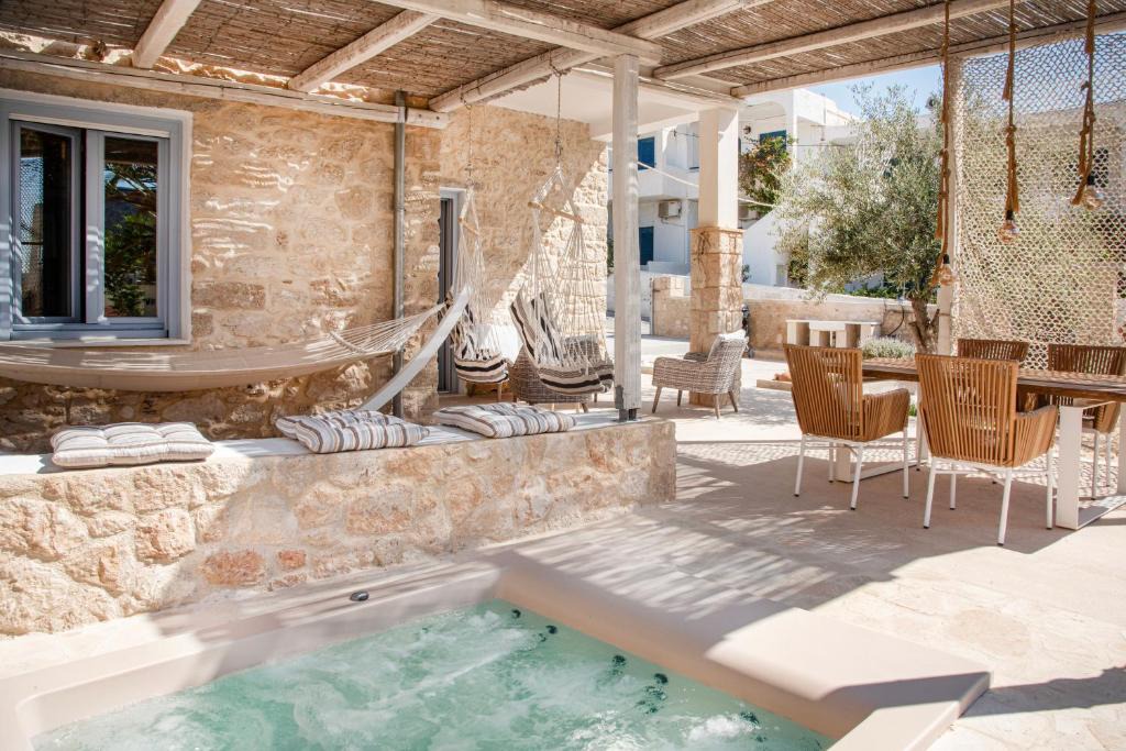 Souvala House | TERRA E SOLE spa suite Aegina