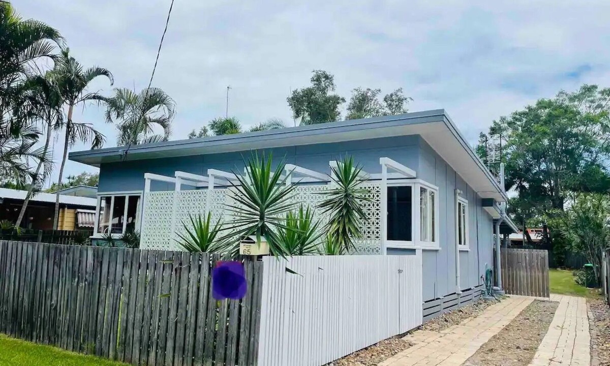 Coolum Beach House | The Beach Shack Family + Pet friendly