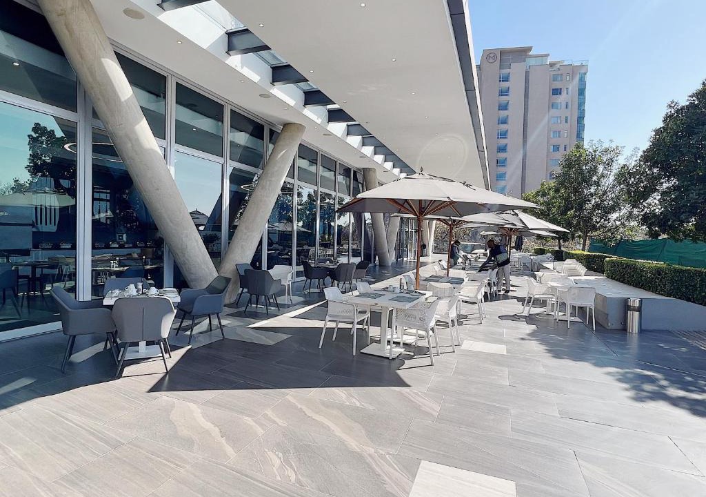Sandown Apartment | The Capital on the park Sandton