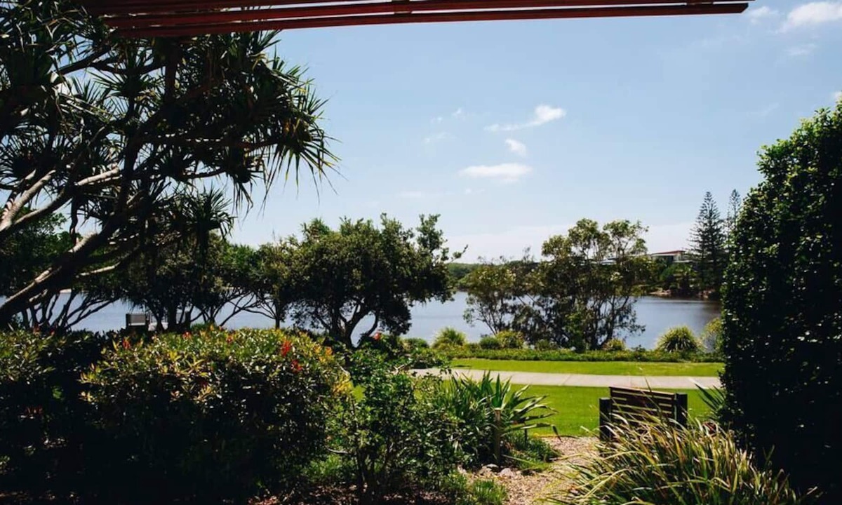 Twin Waters Apartment | Twin Waters Resort Apartment 3 Brm by the beach