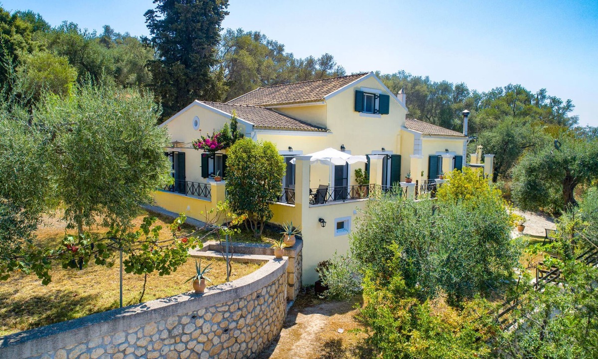Sfakera Villa | Villa Costa: Family villa, A/C, WiFi, sleeps 7