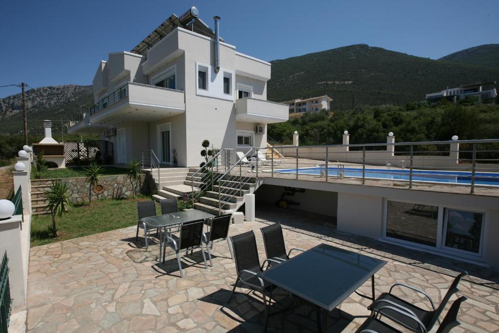Skroponeria Villa | Villa Farran 2