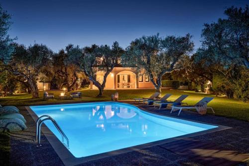 Porto Koukla Villa | Villa Levanda Koukla by Villa Plus