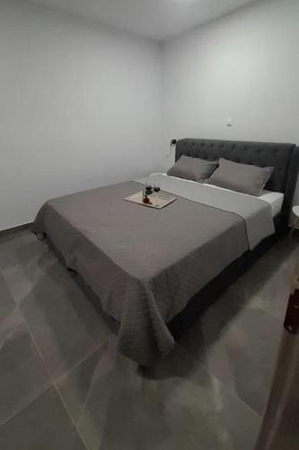 Amarinthos Apartment | Villa Mike
